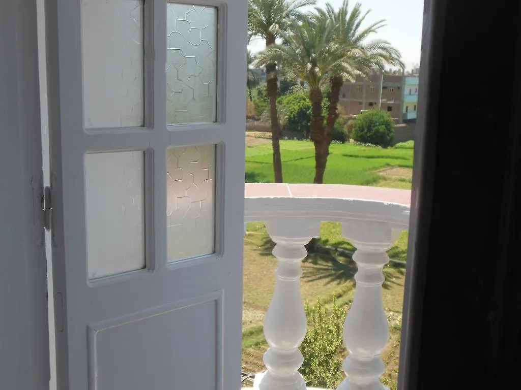 فندق كليوباترا الاقصر الأقصر 2*,